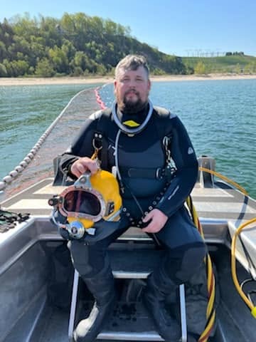 Daniel in dive gear